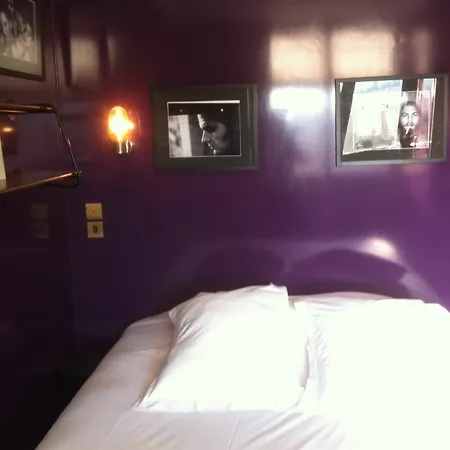 Hotel Ermitage 3*